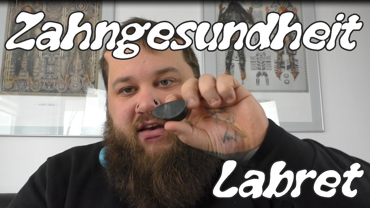 Zahnfleisch und Zahngesundheit - Labret Piercing -
